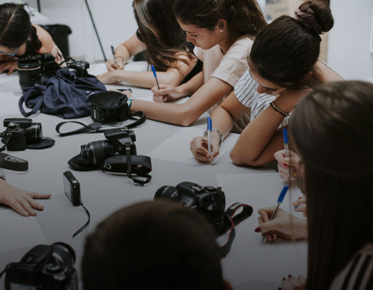 Curso online de Fotografía para jóvenes LENS Kids con Eva Sala
