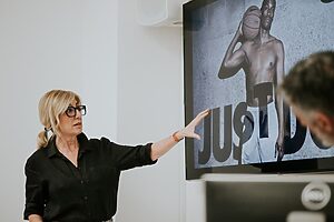 Curso Universitario de Fotografía Profesional en LENS Escuela de Artes Visuales