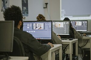 Curso edición y etalonaje con Davinci Resolve en LENS