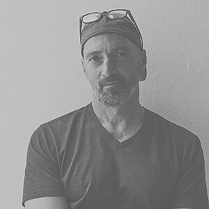 Raymond Meeks - Profesor de Lens Escuela de Artes Visuales