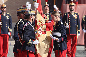 (Foto de ARCHIVO) La Princesa Leonor en la jura de bandera en el Patio de Armas de la Academia General Militar de Zaragoza a 07 de Octubre de 2023 en Zaragoza (España). Raúl Terrel / Europa Press JURA BANDERA;CASA REAL;PRINCESA LEONOR;REYES;FAMOSOS;REALEZA 07/10/2023