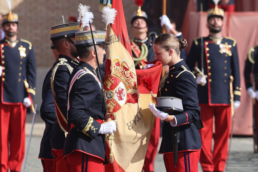La Princesa Leonor en la jura de bandera en el Patio de Armas de la Academia General Militar de Zaragoza a 07 de Octubre de 2023 en Zaragoza (España). Raúl Terrel / Europa Press (Foto de ARCHIVO) 07/10/2023