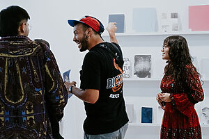 Inauguración "Orientarse en lo incierto" MAPA - Lens Escuela ©Mariana Muñoz