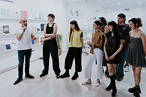 Inauguración "Orientarse en lo incierto" MAPA - Lens Escuela ©Mariana Muñoz