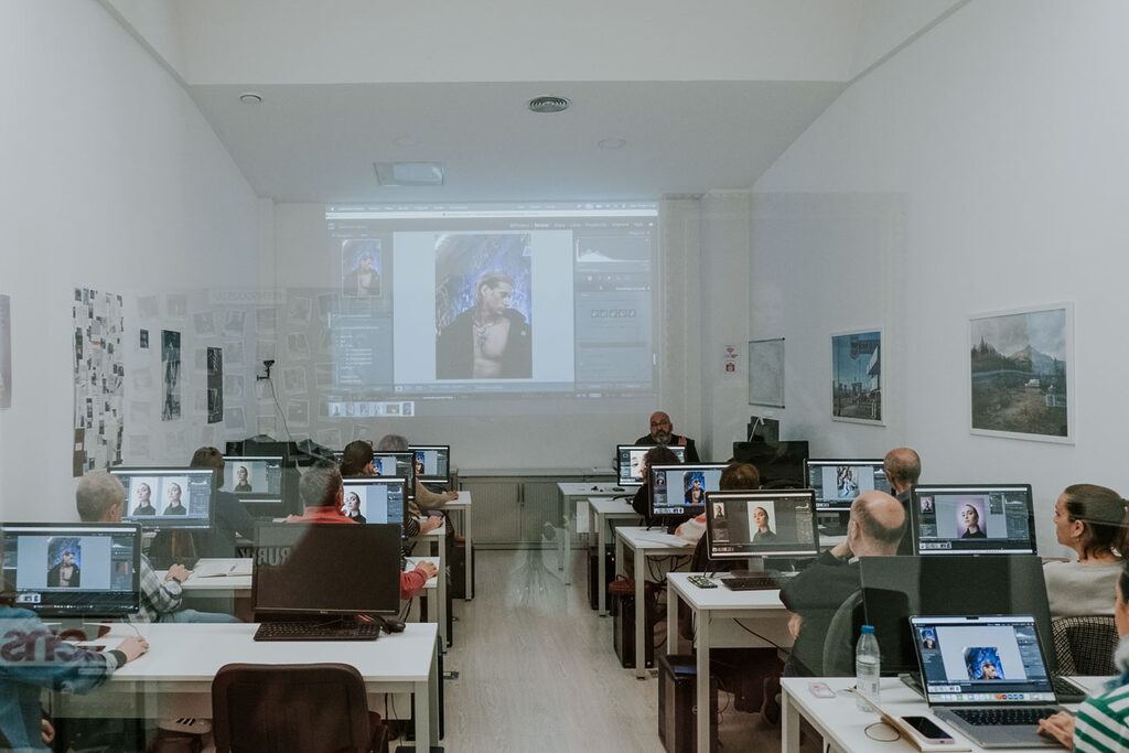 Curso de Postproducción Digital con Alejandro Almazán - Lens Escuela